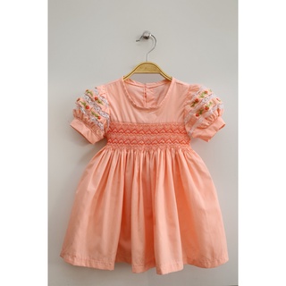 Đầm smock tim thêu tay ren