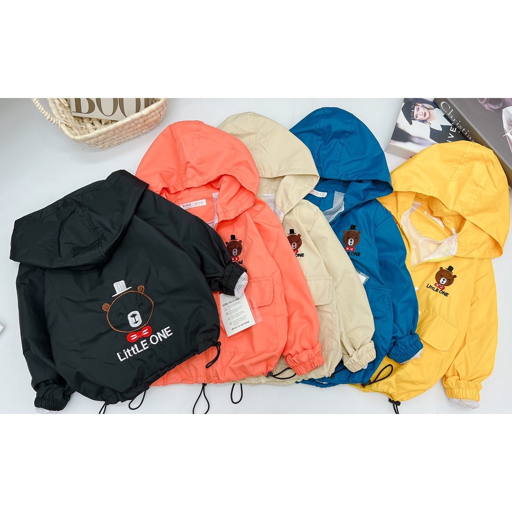 Áo khoác bé trai, áo khoác gió 2 lớp thêu gấu Little One cho bé
