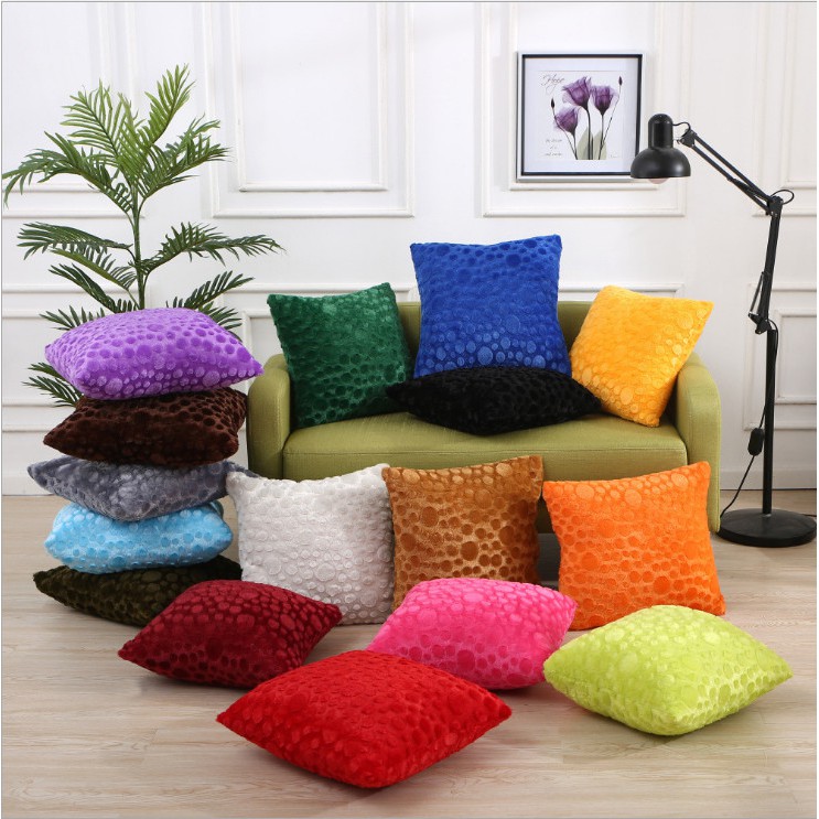 Bán xả Gối trang trí sofa vải lông hình giọt nước sang trọng