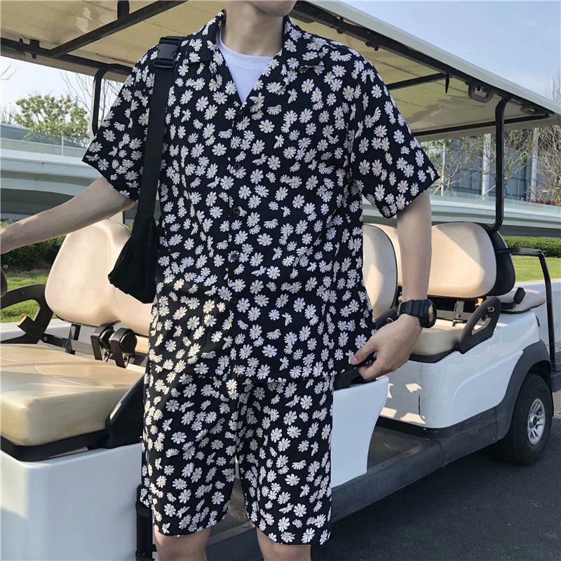 Men's Fashion Chrysanthemum Pattern Short Sleeve Shirt And Shorts Set