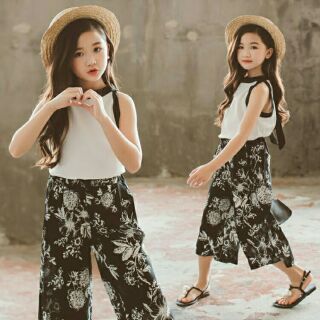 Set áo và quần ống rộng cho bé gái dễ thương