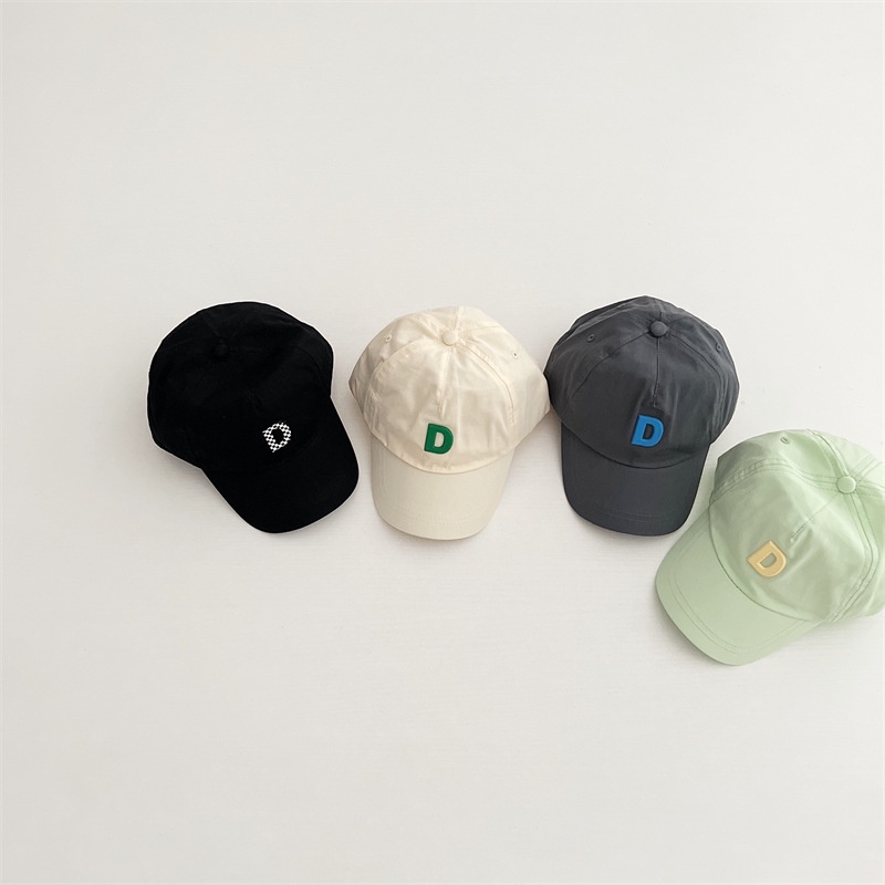 Mũ Lưỡi Trai Chống Nắng Nhanh Khô Màu Trơn In Chữ D Kiểu Hàn Quốc Cho Bé