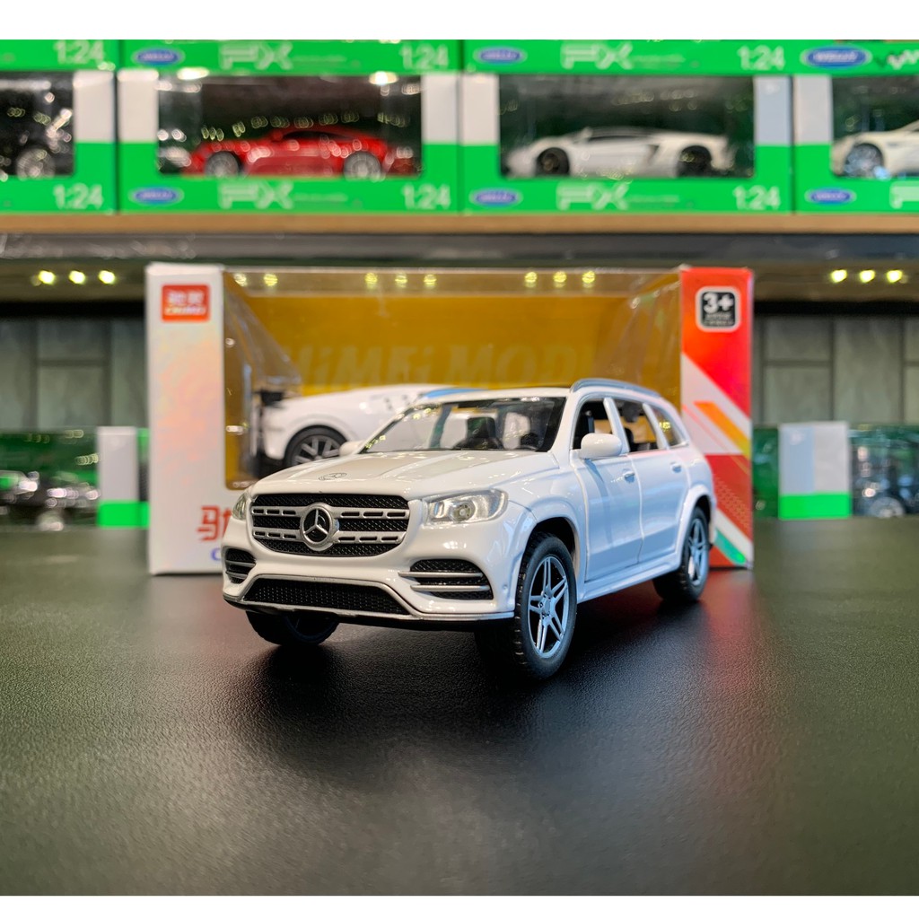 Mô hình xe Mercedes-Benz GLS 580 tỉ lệ 1:32 CHIMEI màu trắng