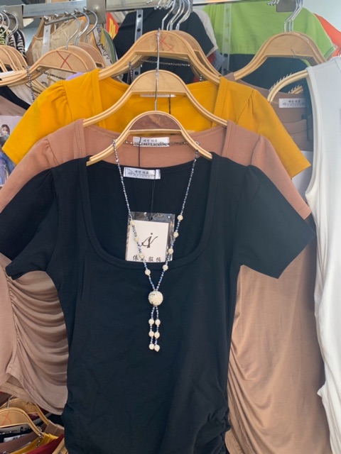 VÁY BODY CỔ VUÔNG DÚM SƯỜN MS13345 | BigBuy360 - bigbuy360.vn