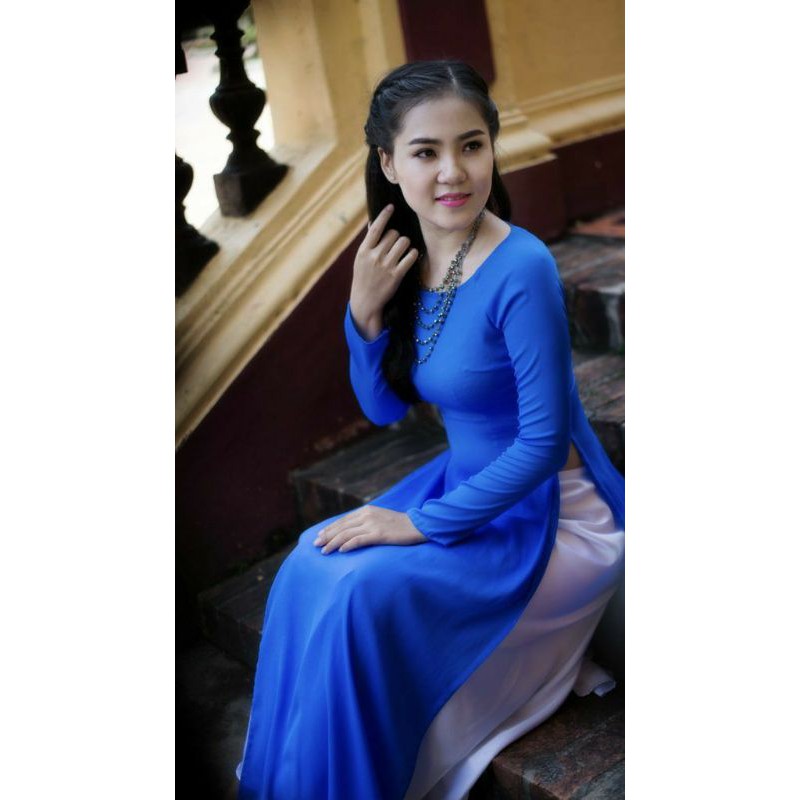 Áo dài lụa kèm quần ống váy