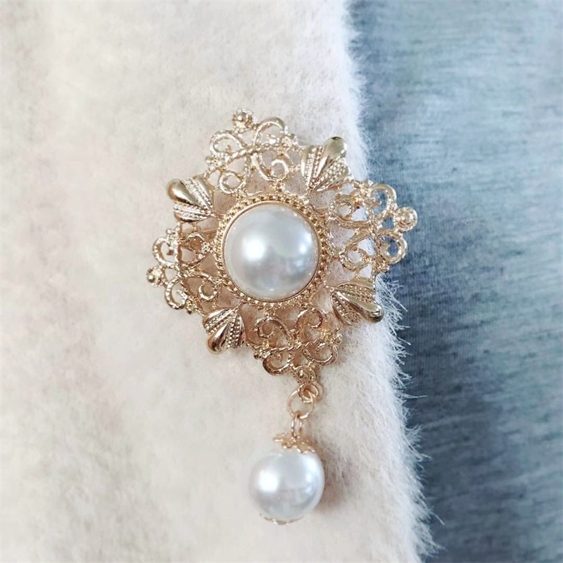 Ghim Cài Áo Đính Ngọc Trai Giả Thời Trang Nữ