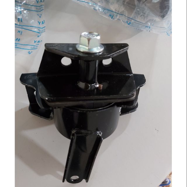 Chân máy Matiz 3 trước bên lái, chân hộp số Matiz 3.hàng hàn quốc