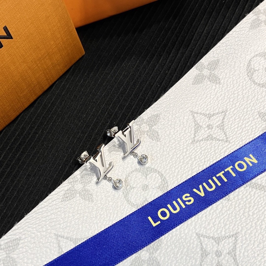 LOUIS VUITTON Khuyên Tai Tròn Bằng Thép Titan In Logo LV Thời Trang