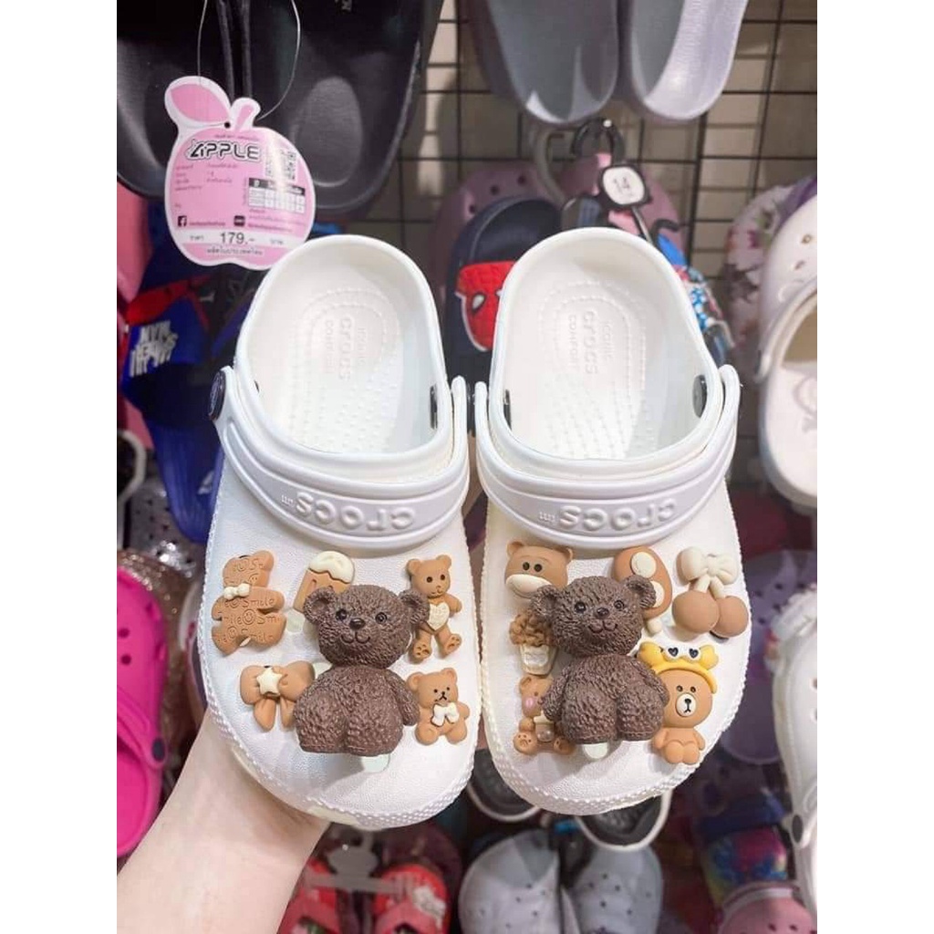 Sục cá sấu màu trắng cross chính hãng tặng full charm cho bé gái hoặc trai cao cấp