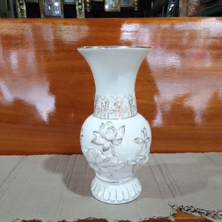 Bình bông sứ trắng bạch ngọc trắng cao 20cm ( hoa sen nổi rất đẹp )