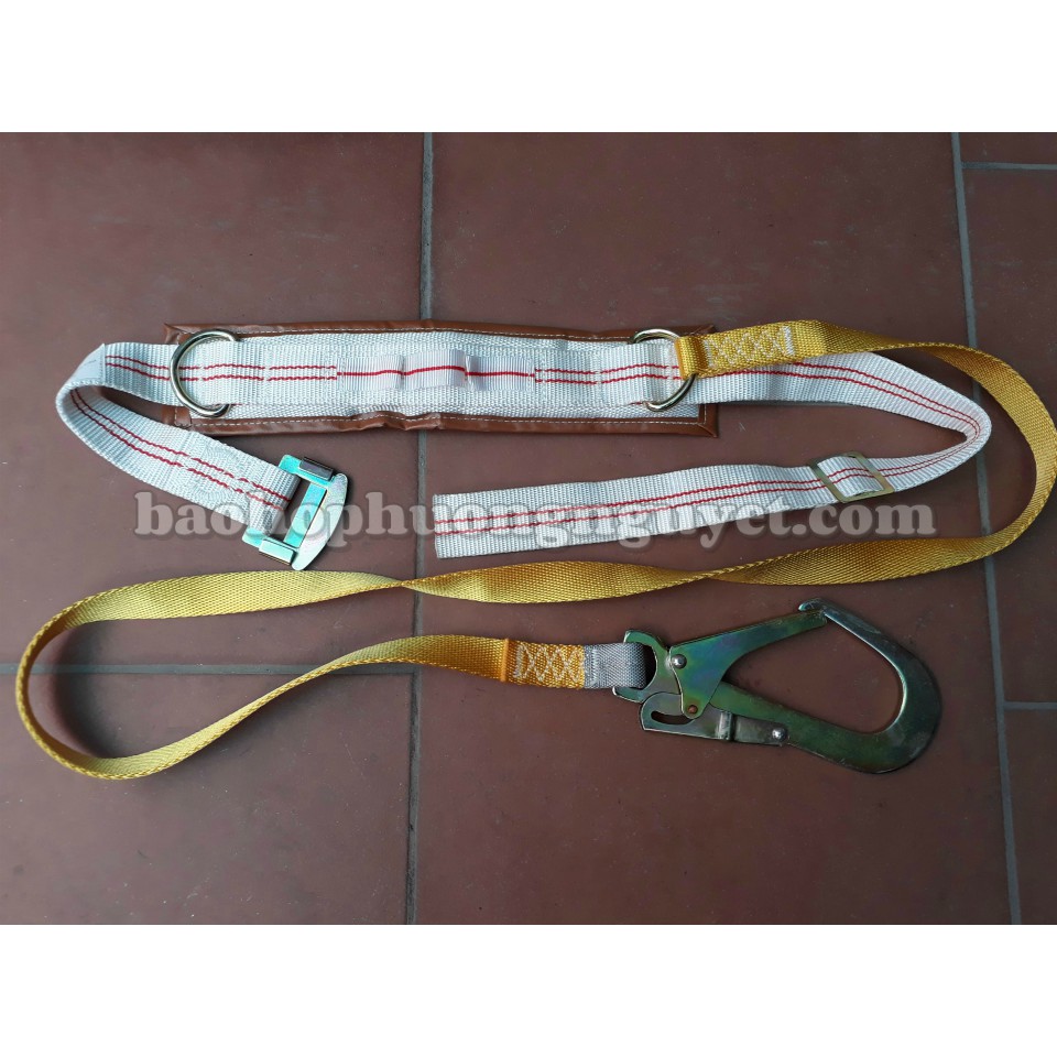 Dây an toàn A4 móc to (tải trọng 1500kg)