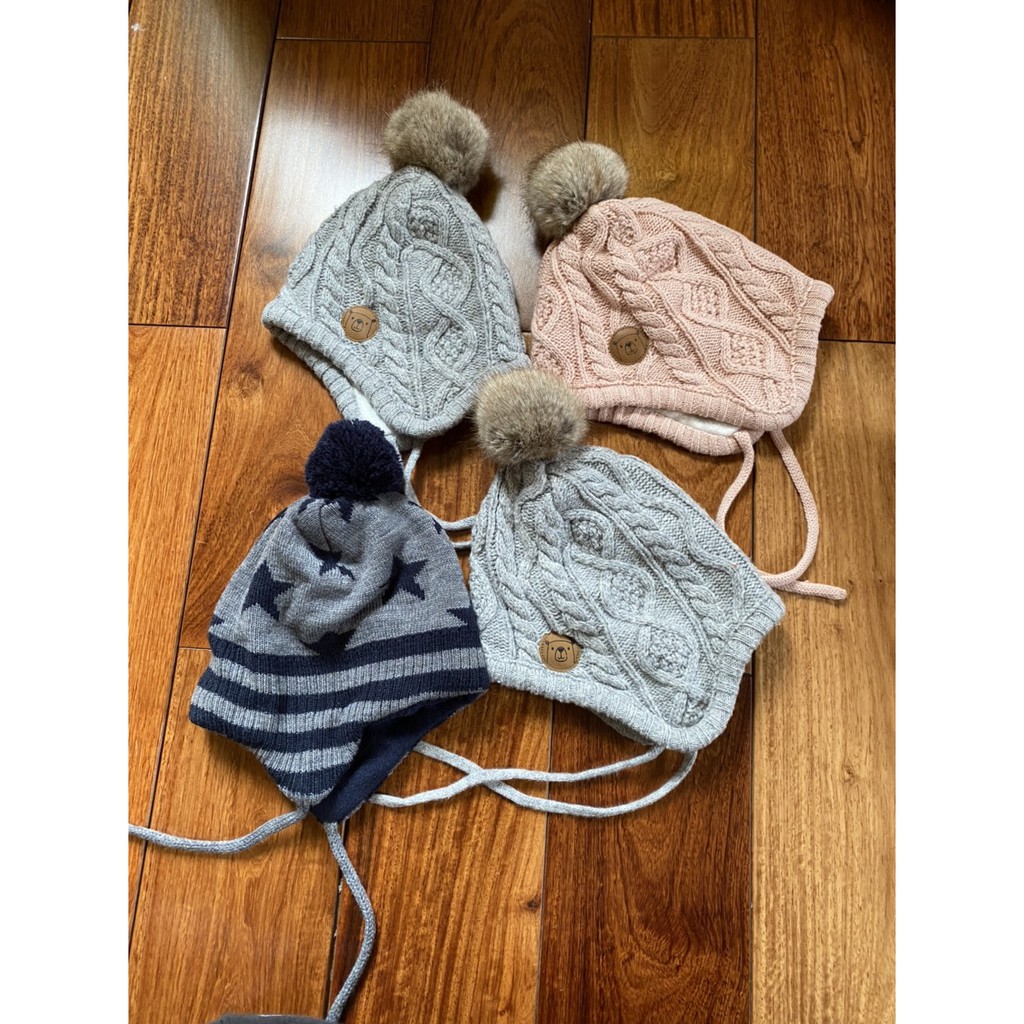 Mũ len HM đính quả bông bé trai - bé gái