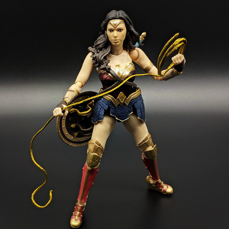 Mô Hình Đồ Chơi Nhân Vật Wonder Woman