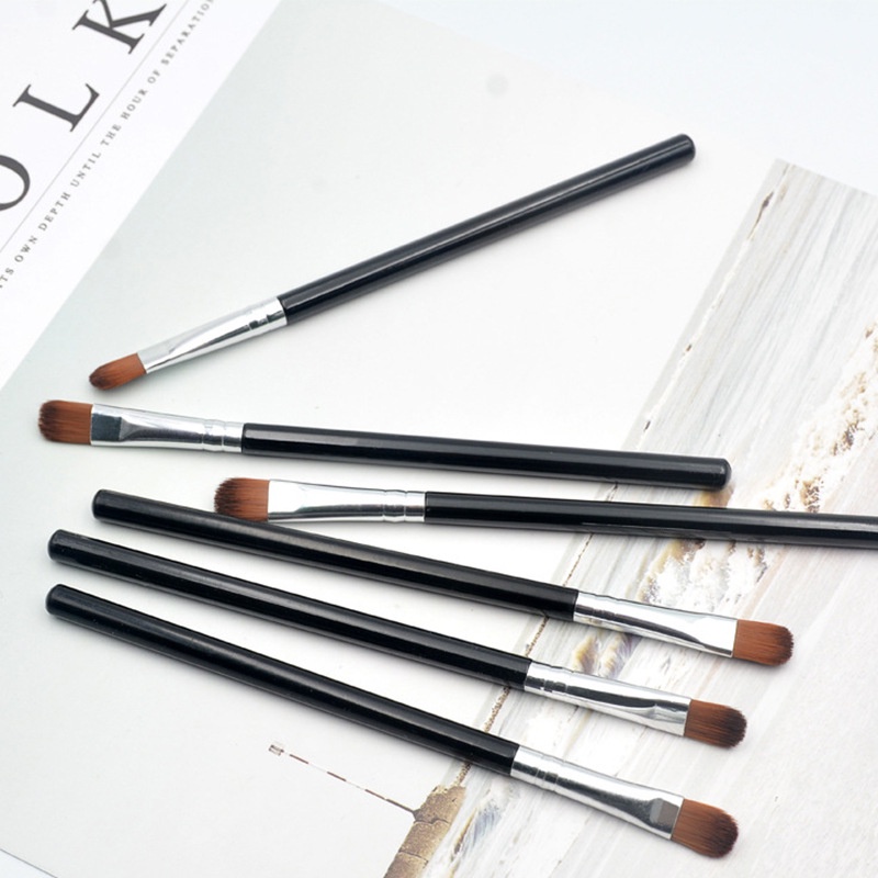 Cọ trang điểm mắt GDTIMA cán nhựa màu đen dành cho người mới bắt đầu