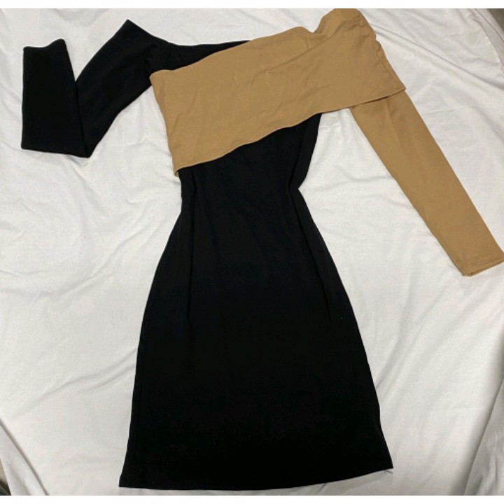 Đầm ôm body kiểu phối 2 màu chất Borip loại 1 không xù lông Cam Kết Hàng Y Hình Kèm Ảnh Thật Chính Chủ (size từ 40-53kg)