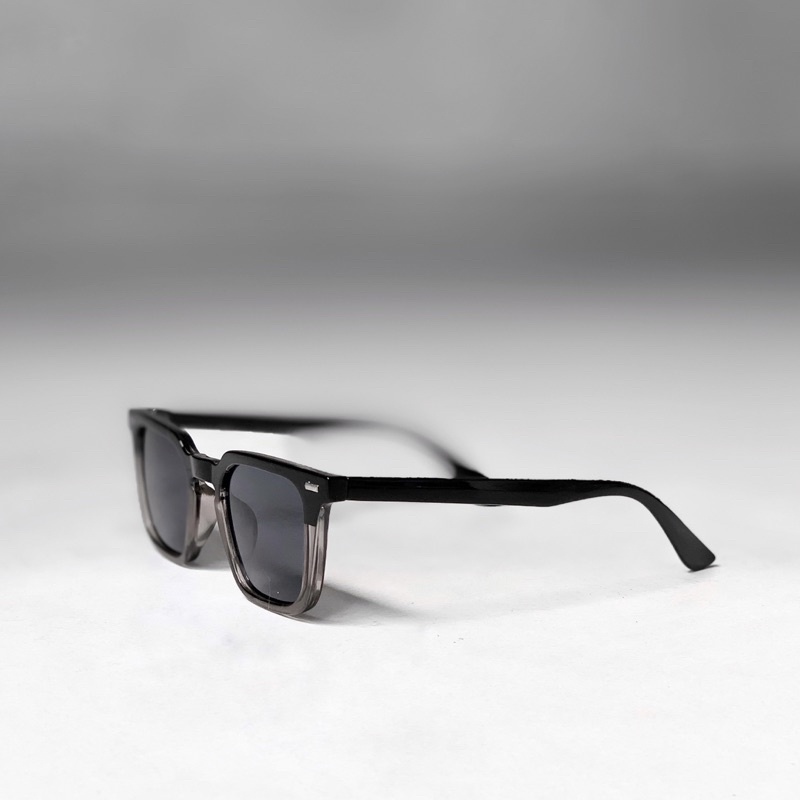 Kính Mắt Nam Nữ AHSTOREE Mắt Vuông Chống UV400 dáng cơ bản dễ đeo màu sắc thời trang