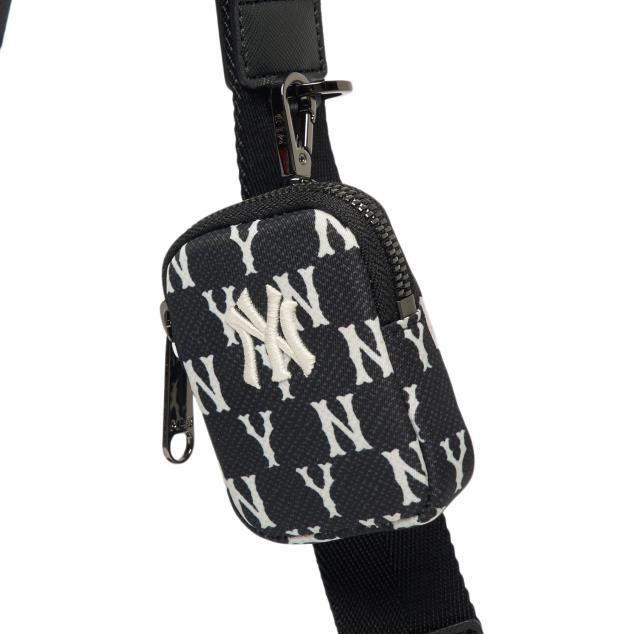 ✅  Túi MLB Monogram Mini Crossbody Bag New York Yankees BLACK  HÀNG CHUẨN 1:1 GIÁ RẺ