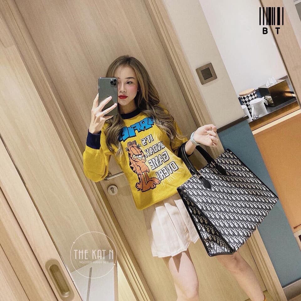 áo nỉ chuột vàng
