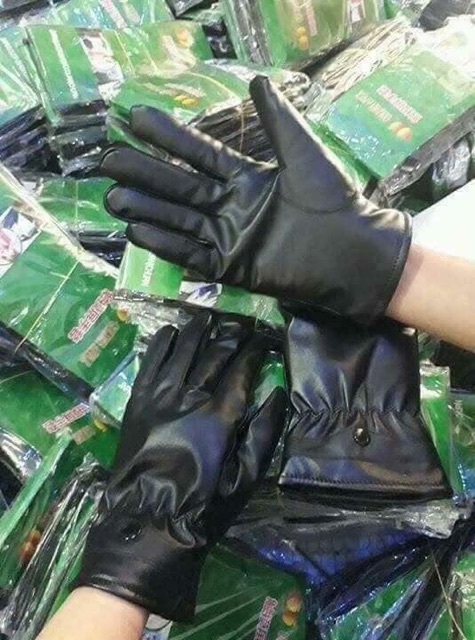 Gang tay da cảm ứng điện thoại