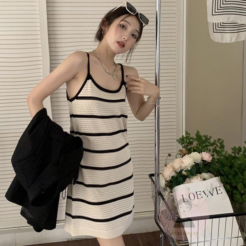 Đầm Hai Dây Họa Tiết Kẻ Sọc Màu Sắc Tương Phản Thời Trang Mùa Hè Dành Cho Nữ