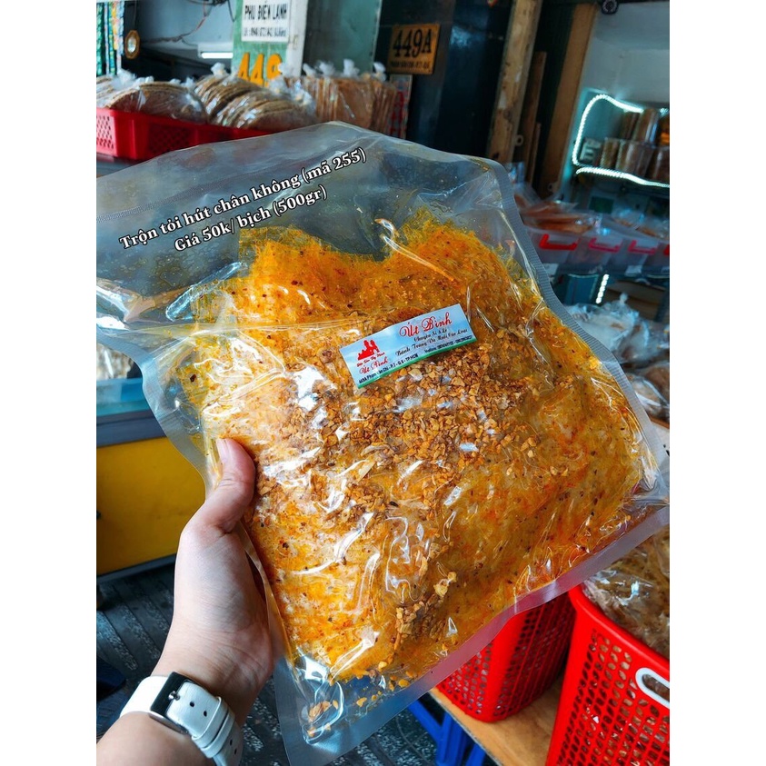 500gr Bánh tráng Trộn Tỏi Hút Chân Không Út Bình