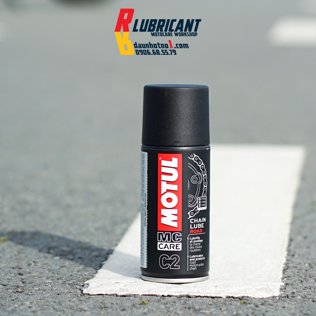 Chai xịt dưỡng sên - xích Motul C2 150ml