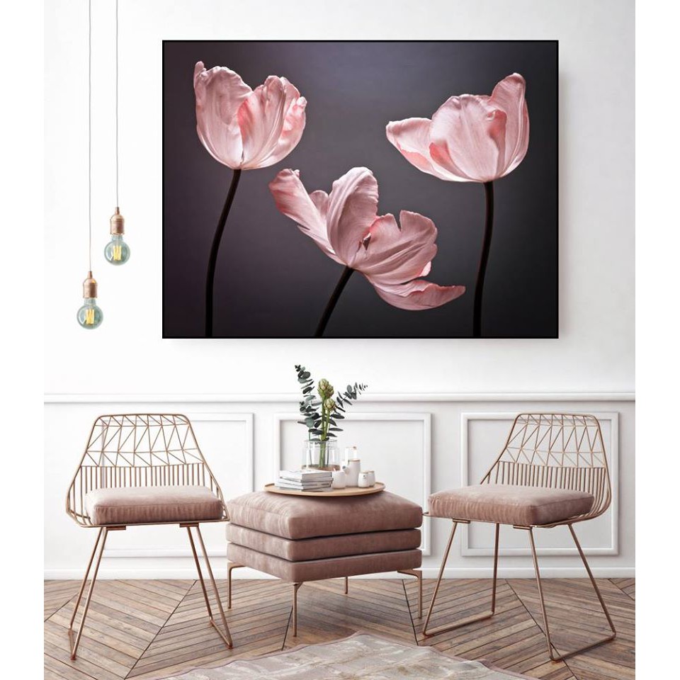 Tranh hoa tulip nghệ thuật trang trí căn hộ