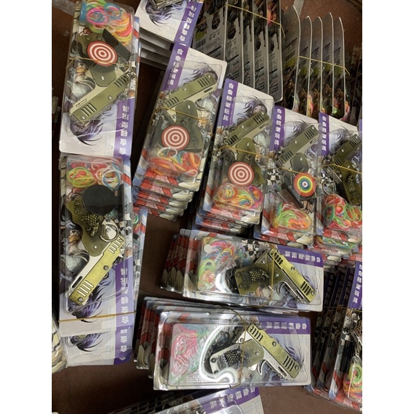 [ Rẻ Vô Địch ] Súng Bắn Dây Thun Móc Chìa Khoá Dạng Đồ Chơi Gấp Gọn Tặng Dây Thun Và Bia.