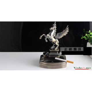 Gạt tàn ngựa có cánh phun lửa