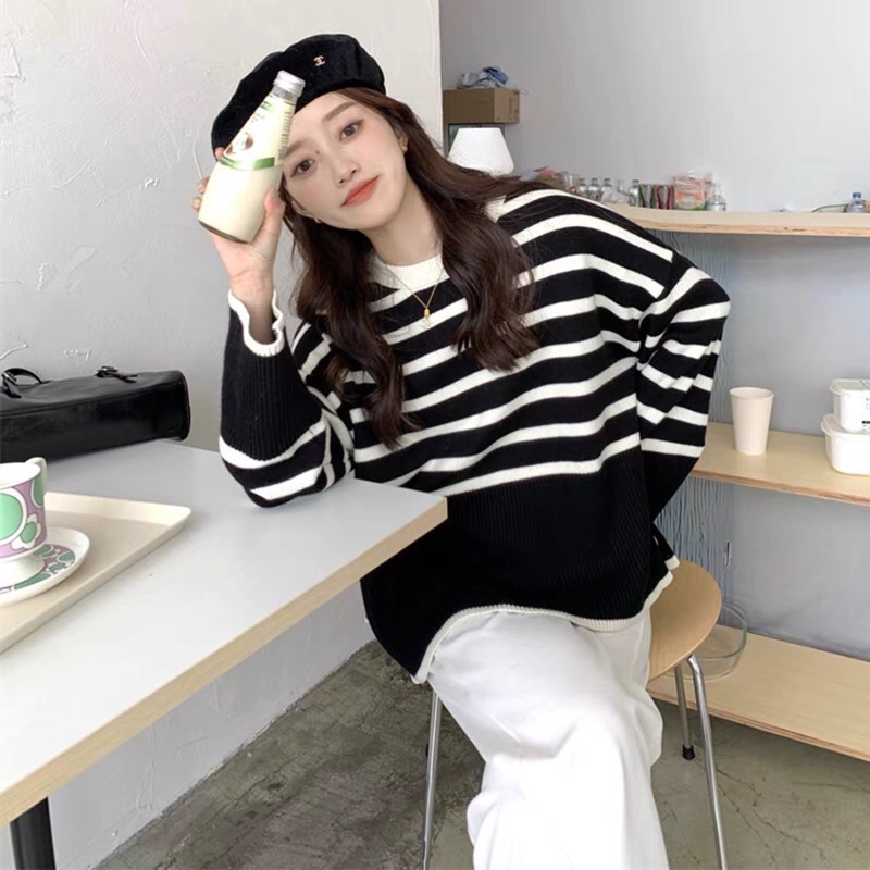 Áo len kẻ ngang xẻ tà freesize korea