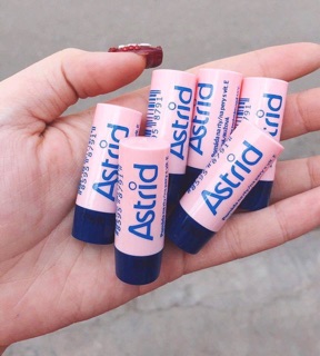 Son dưỡng mỡ hươu Astrid mini
