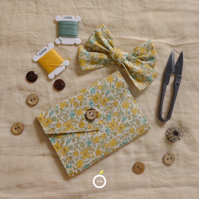 Ví Handmade "𝐂𝐚̉𝐢" chất liệu Kate Thô Hàn/Họa tiết Hoa nhí/Phong cách Vintage/Nhỏ gọn, đựng được CMND, thẻ ATM