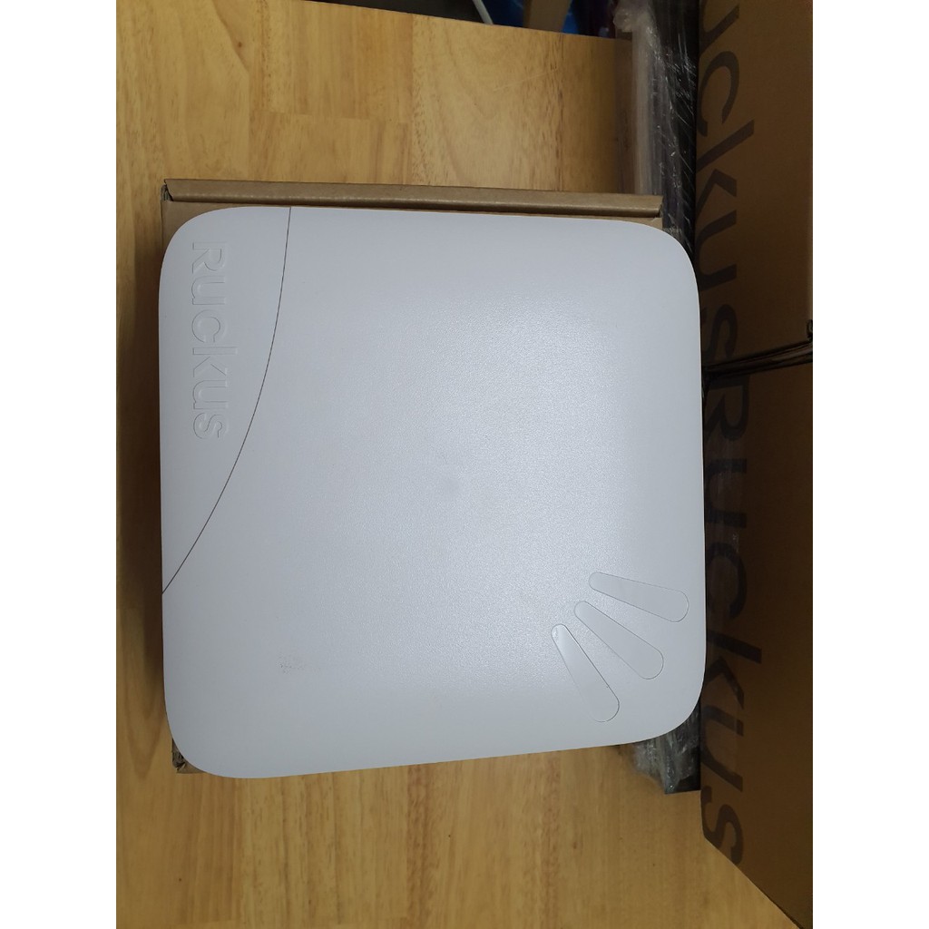Phát Wifi mạnh sóng xa Ruckus 7982 hàng tốt