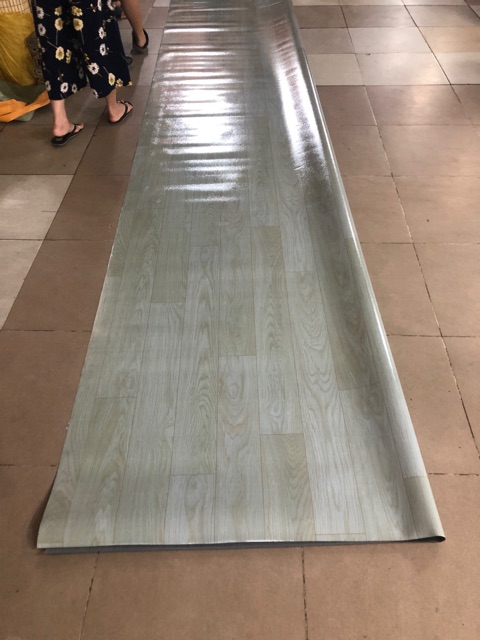Thảm Nhựa trải sàn vân gỗ