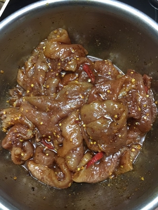 Heo ướt cháy tỏi