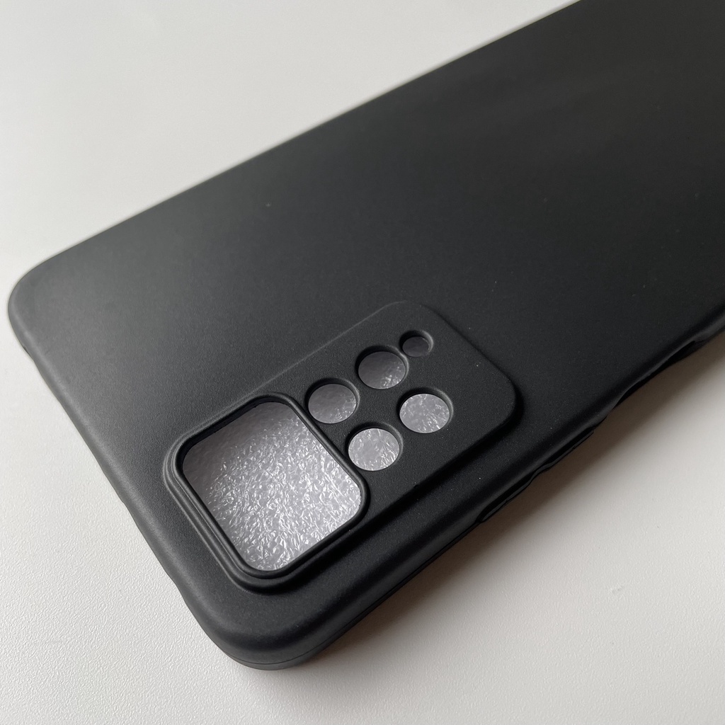 Ốp lưng silicon đen nhám cho Xiaomi Redmi Note 11 Pro 4G/ Note 11 Pro 5G không bám vân tay, khoét riêng từng mắt camera.
