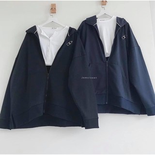 Zip hoodie xẻ tà thêu lọ
