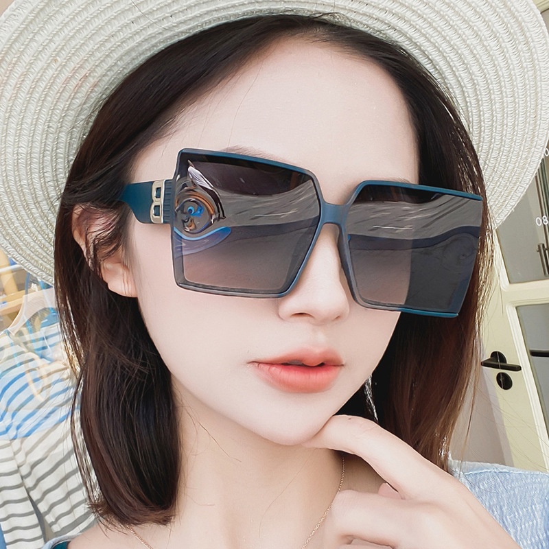 Kính Mát Tròng Hình Học Cho Nam Nữ