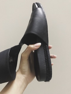 Sandal