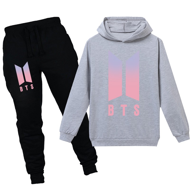 Thời Trang Set 2 Món Áo Hoodie + Quần Dài In Hình Nhóm Nhạc Bts Cho Bé