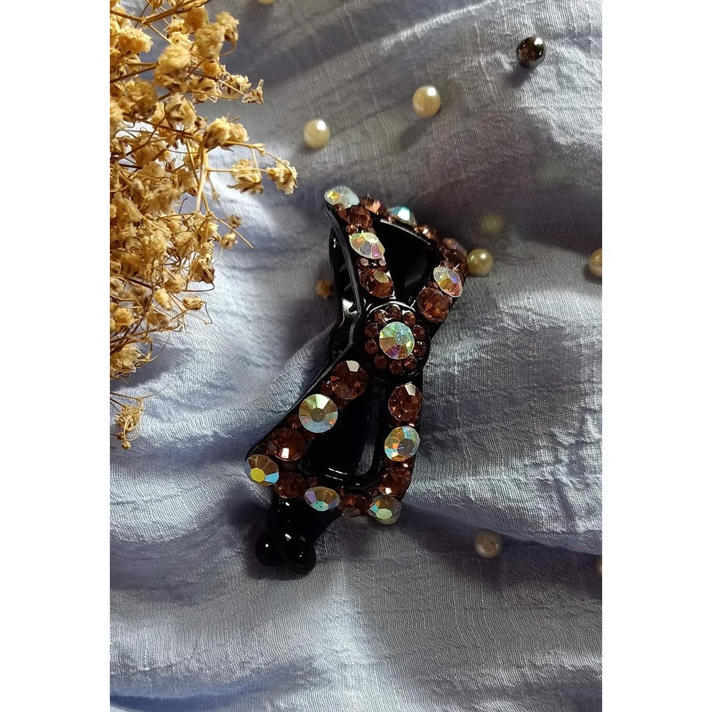 KẸP TÓC NGANG HÌNH NƠ SỐ 8 ĐÍNH ĐÁ MÀU CHO BẠN GÁI SIÊU CUTE