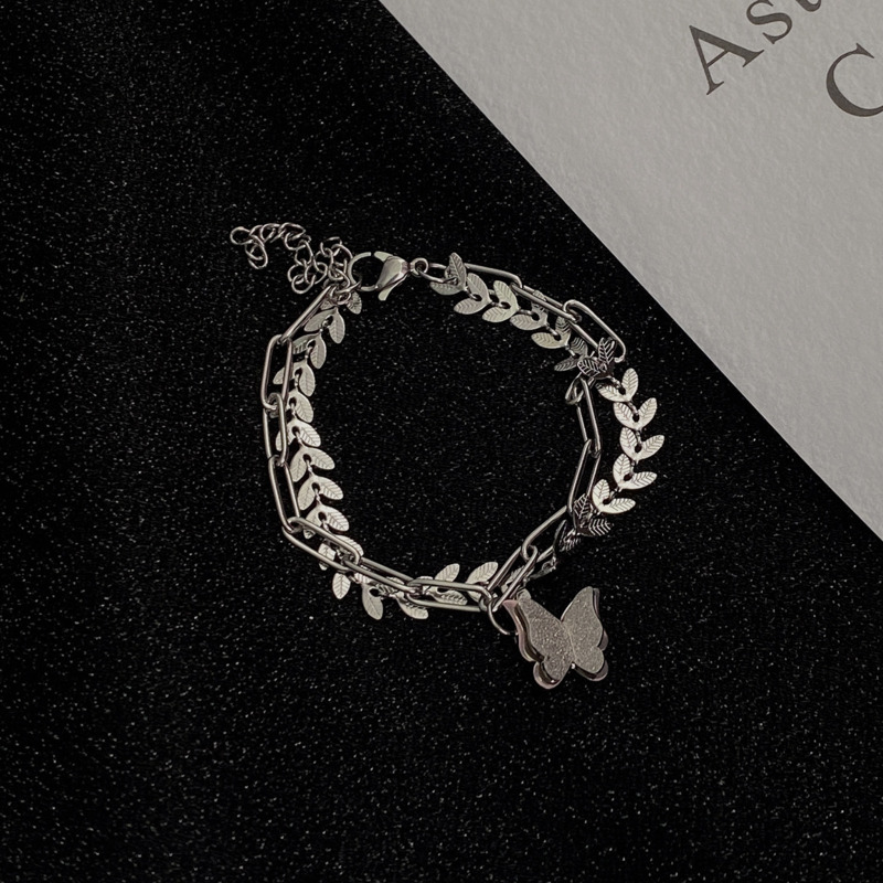 Vòng tay kim loại phối mặt hình bướm thời trang hiphop cá tính