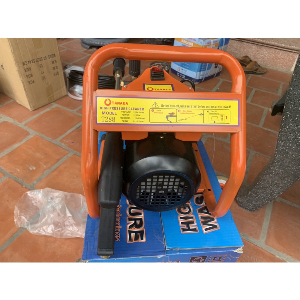 Máy rửa xe TANAKA JAPAN lõi đồng 100% đầy đủ phụ kiện - Công suất 3200w