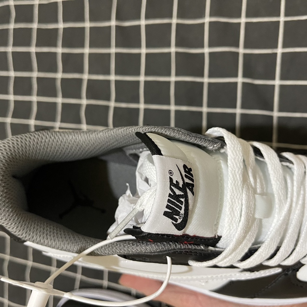 Giày thể thao Jordan Travis scott trắng đen cao cấp