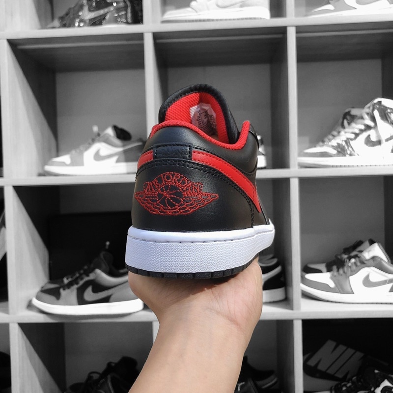[Chính hãng] Giày Air Jordan 1 Low ‘White Toe’ (553558-063)