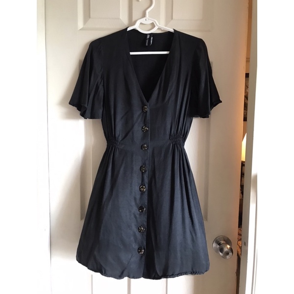 Pass váy Zara size M dáng ngắn
