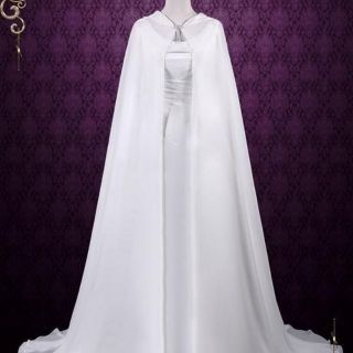 Áo choàng voan mỏng