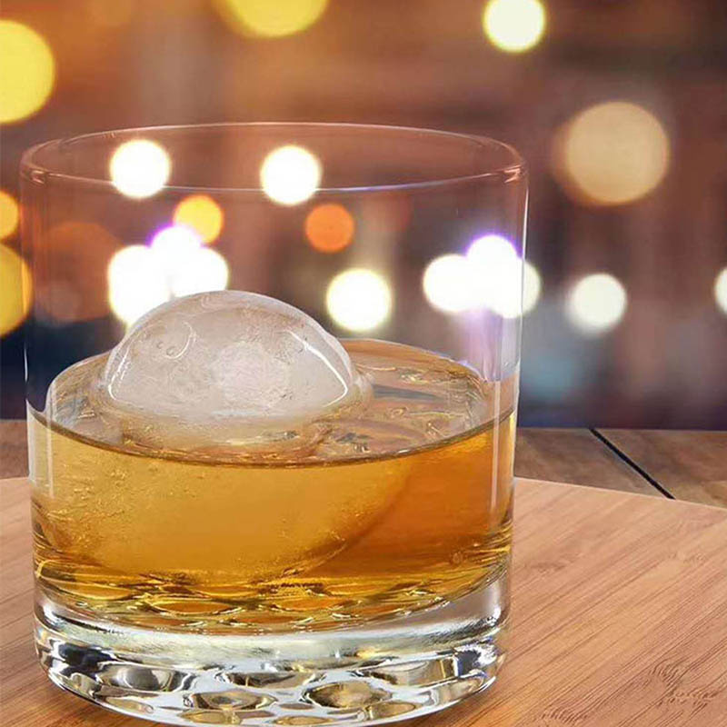 Khuôn làm đá hình tròn với 4 ngăn tiện lợi