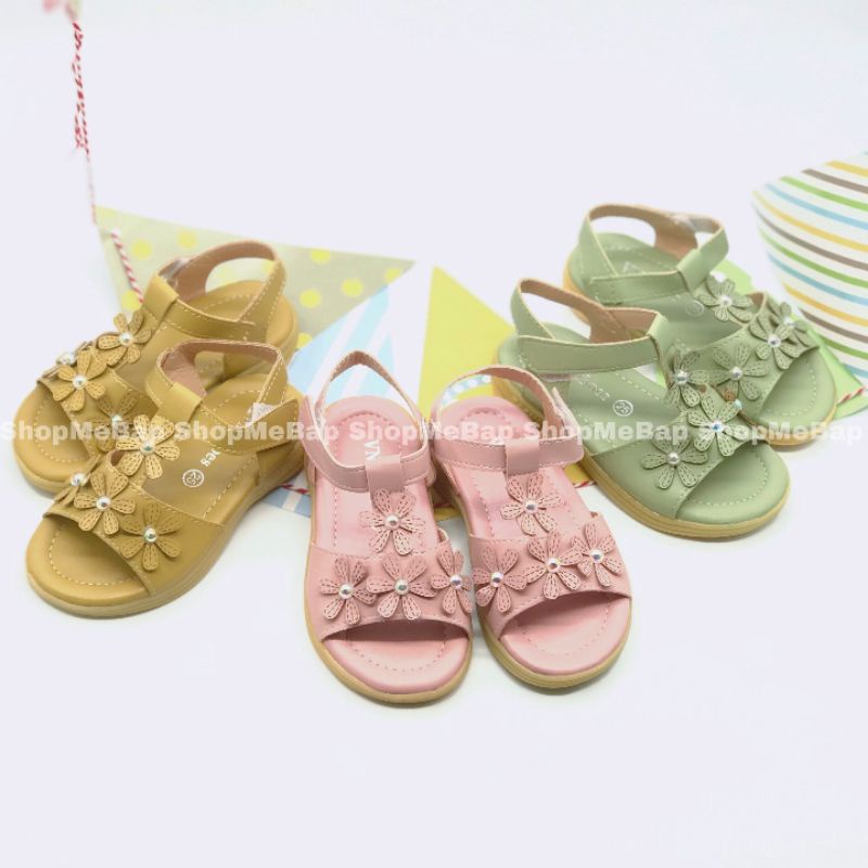 Dép sandal hoa cho bé gái từ 2 tới 14 tuổi
