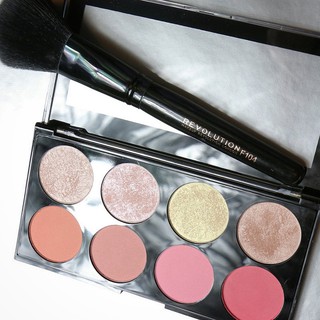 Bảng phấn Má 3 in 1 Makeup Revolution - Goddess
